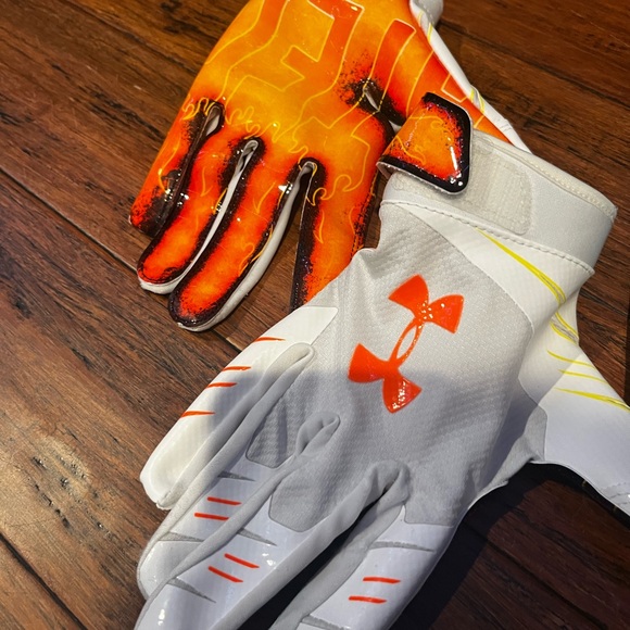 Baseball Apparel Bundle - Picture 7 of 16